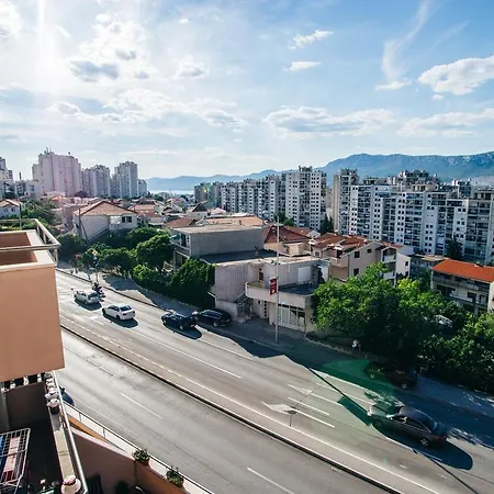 Krbavska Apartment *